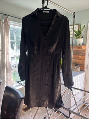Magnolia Black Long-Sleeve Buttoned Shirt Dress